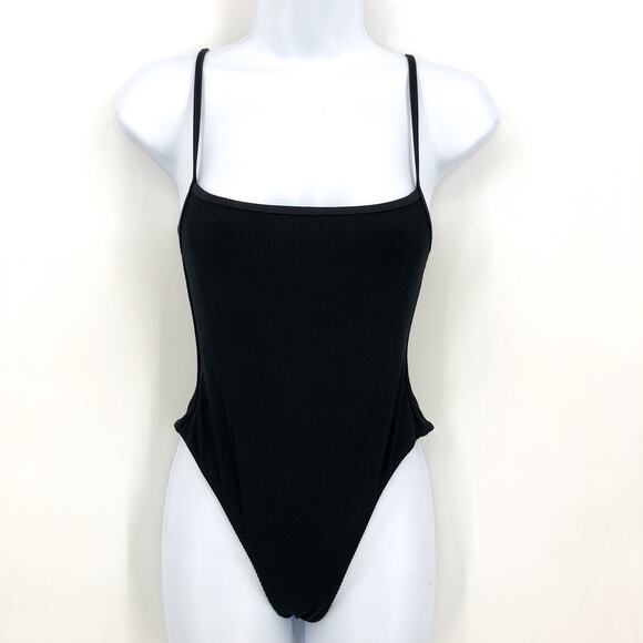L*SPACE Women's Holly Classic One Piece Swimsuit Small Black Scoop Back NWT - Picture 4 of 11